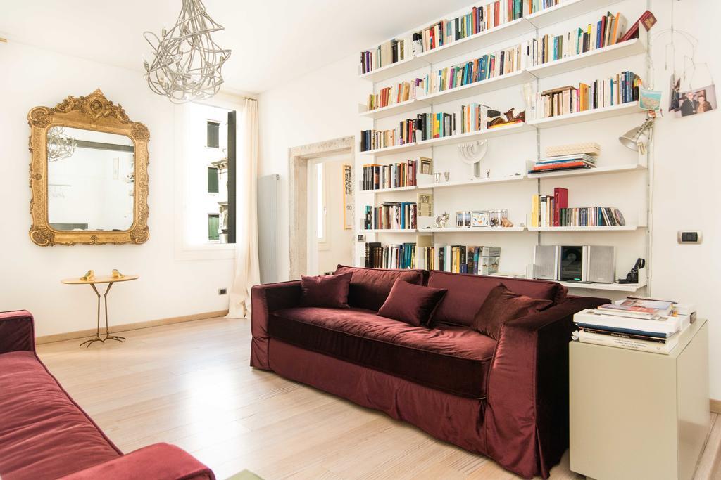 Ghetto Modern Apt For 4, Venice 아파트 외부 사진
